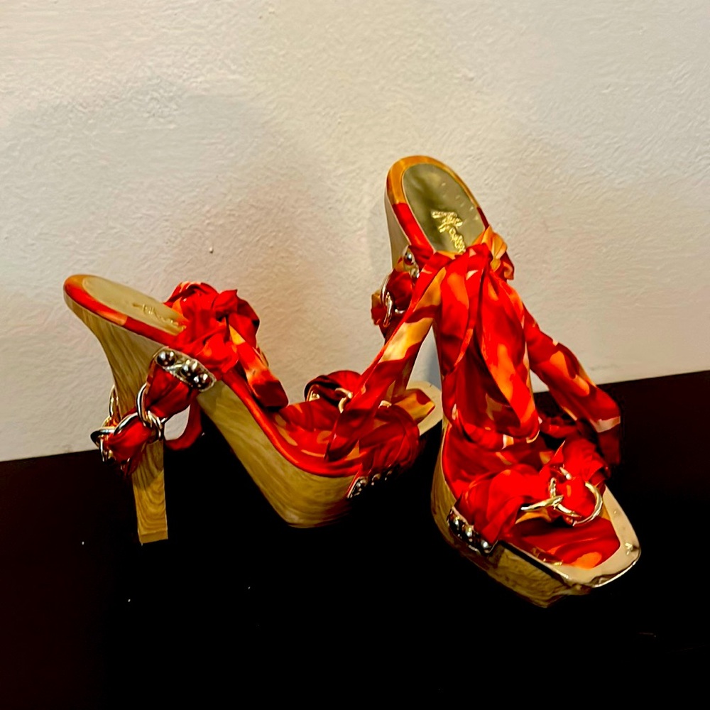 Marciano heels very nice wooden heel with design